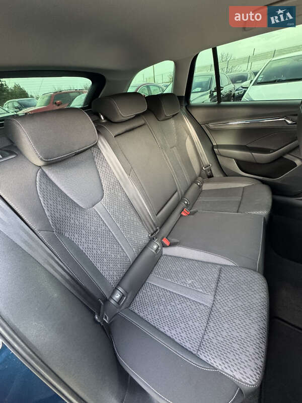 Универсал Skoda Octavia 2020 в Ивано-Франковске