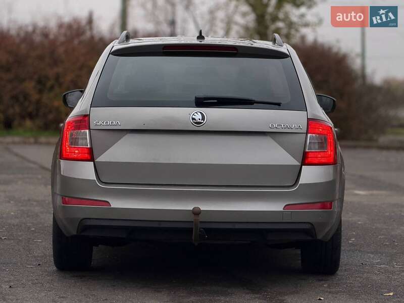 Универсал Skoda Octavia 2013 в Кривом Роге