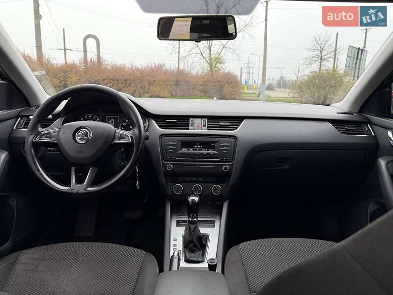 Универсал Skoda Octavia 2013 в Кривом Роге