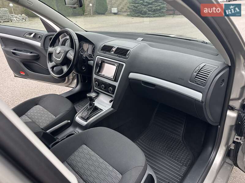 Универсал Skoda Octavia 2011 в Луцке фото 25 Универсал Skoda Octavia 2011 в Луцке