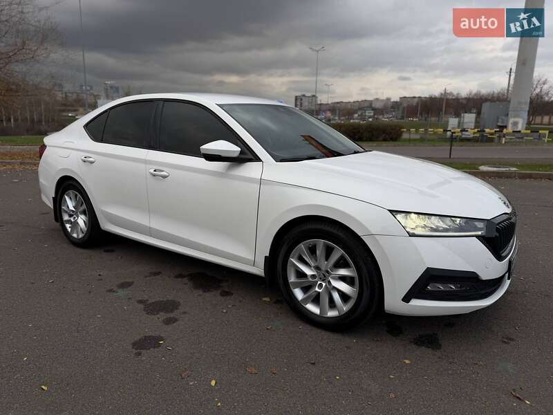 Ліфтбек Skoda Octavia 2020 в Кривому Розі