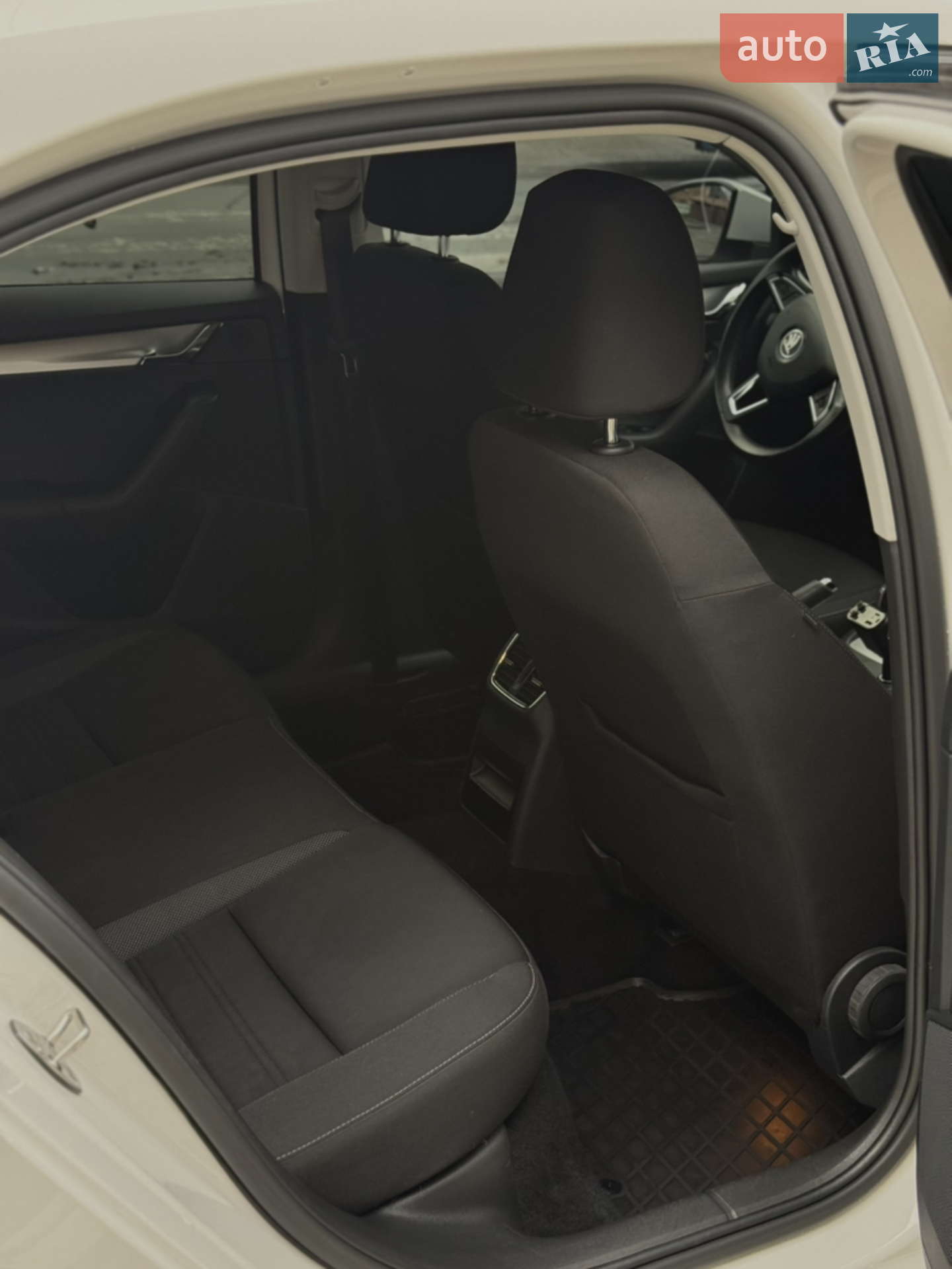 2019 Skoda Octavia - мініатюра 4