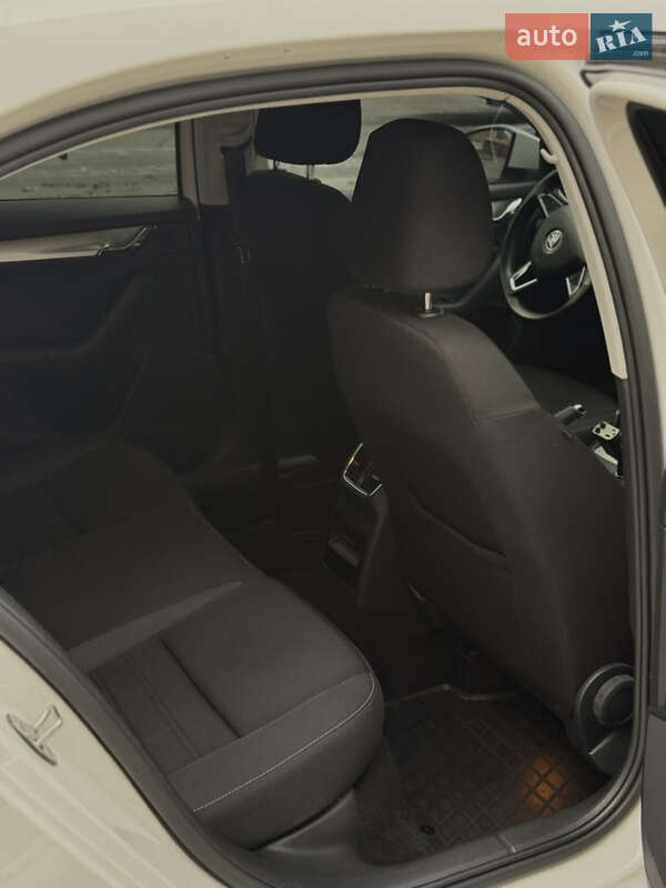 Лифтбек Skoda Octavia 2019 в Черкассах