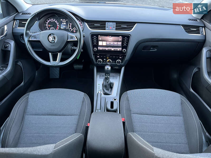 Универсал Skoda Octavia 2020 в Луцке