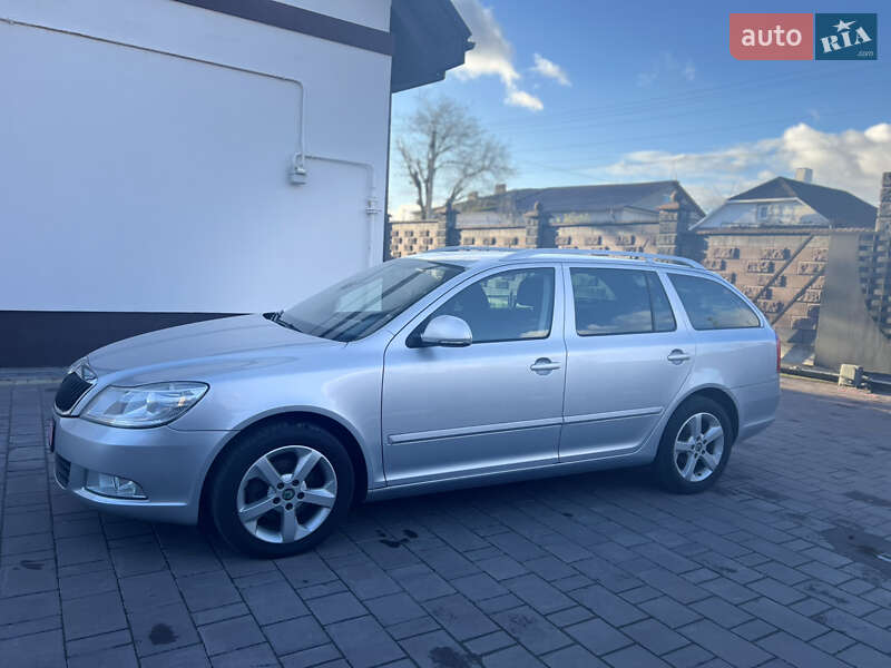 Универсал Skoda Octavia 2012 в Дубно фото 16 Универсал Skoda Octavia 2012 в Дубно