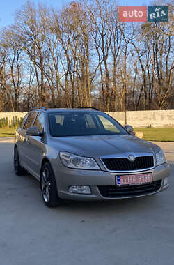 Универсал Skoda Octavia 2009 в Луцке