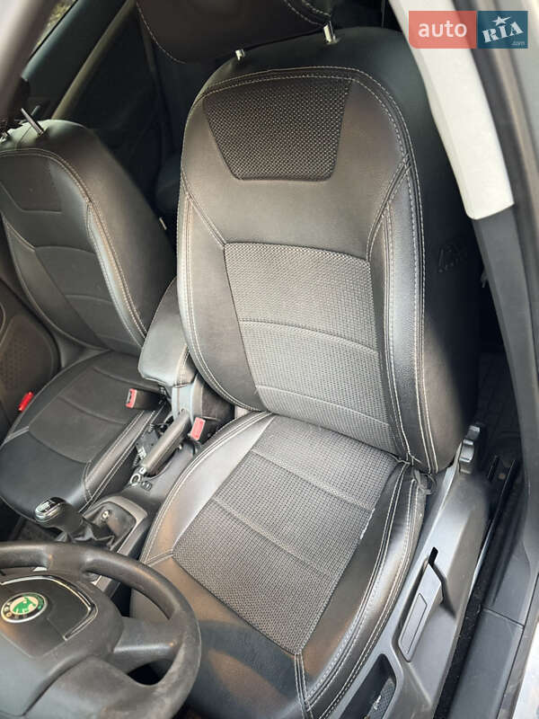 Лифтбек Skoda Octavia 2012 в Киеве фото 15 Лифтбек Skoda Octavia 2012 в Киеве