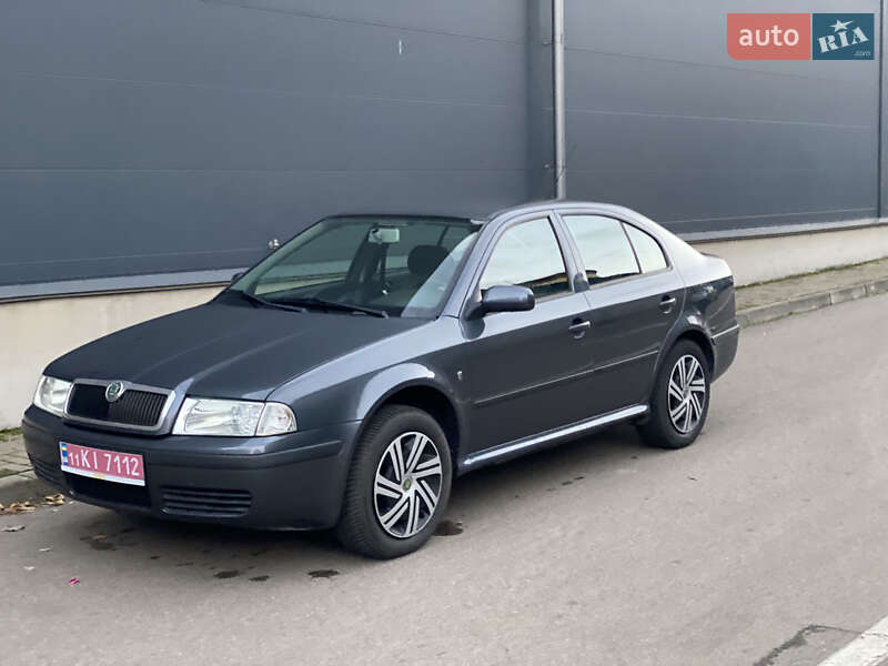 Лифтбек Skoda Octavia 2009 в Киеве