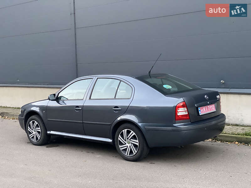 Лифтбек Skoda Octavia 2009 в Киеве