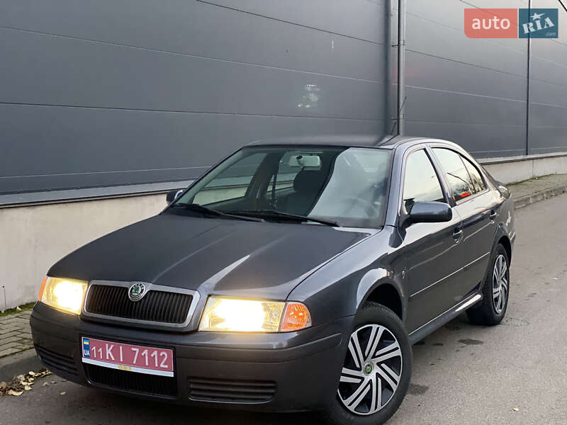 Лифтбек Skoda Octavia 2009 в Киеве