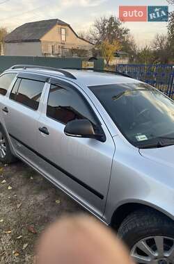 Универсал Skoda Octavia 2013 в Новых Санжарах
