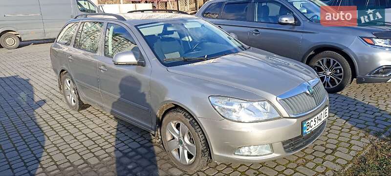Skoda Octavia 2010 Skoda Octavia 2010