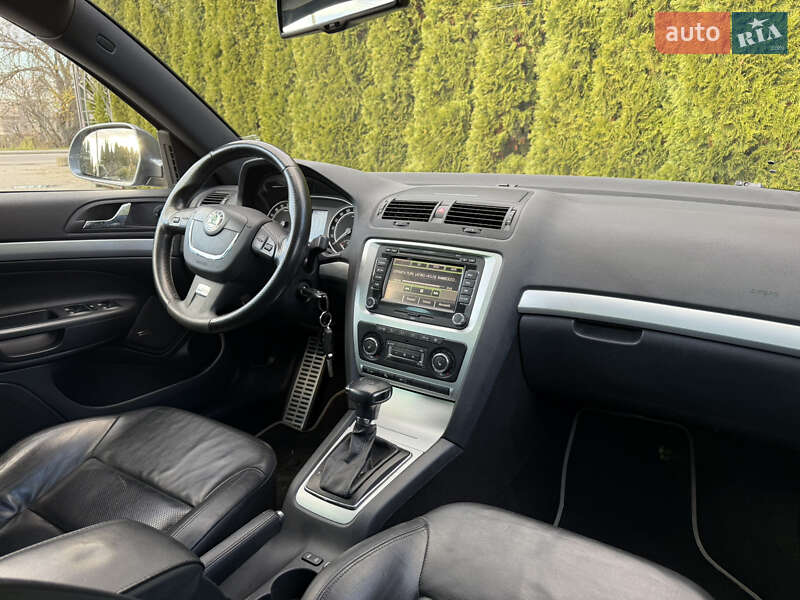 Универсал Skoda Octavia 2011 в Самборе фото 64 Универсал Skoda Octavia 2011 в Самборе