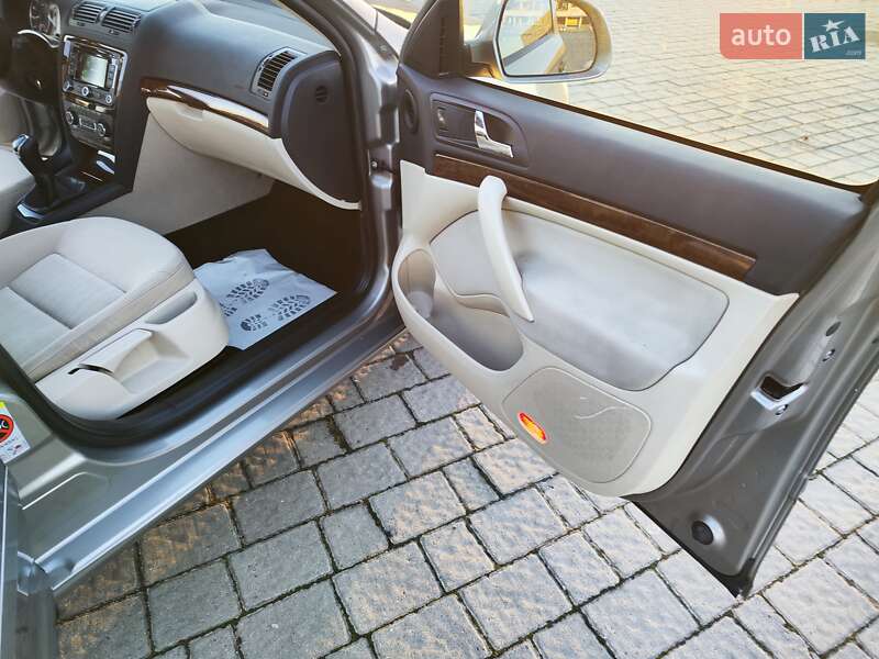 Универсал Skoda Octavia 2012 в Львове