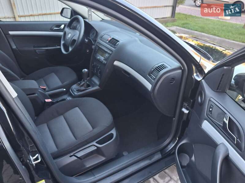 Универсал Skoda Octavia 2008 в Черновцах