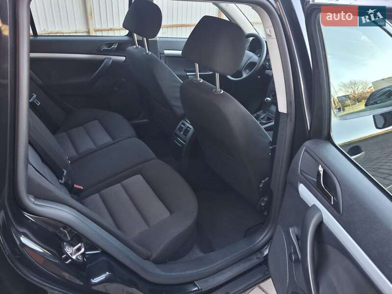 Универсал Skoda Octavia 2008 в Черновцах