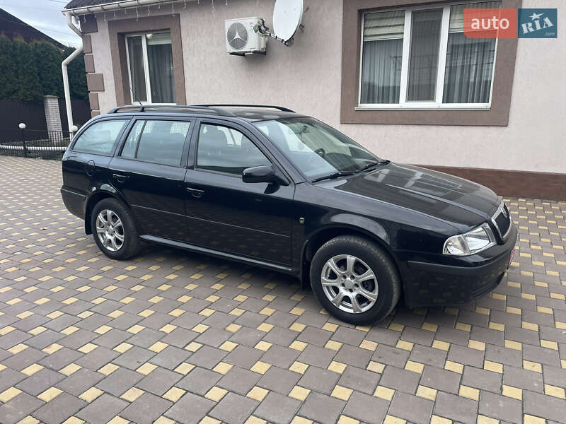 Универсал Skoda Octavia 2008 в Гайсине
