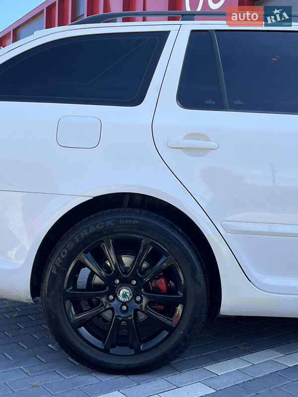 Универсал Skoda Octavia 2010 в Львове