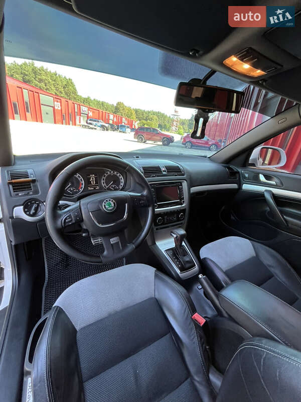 Универсал Skoda Octavia 2010 в Львове