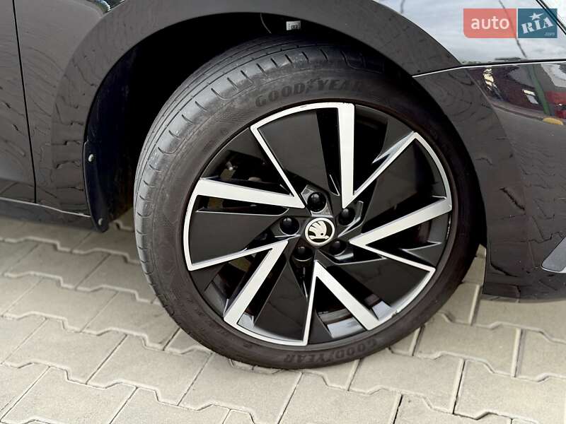 Универсал Skoda Octavia 2021 в Луцке фото 29 Универсал Skoda Octavia 2021 в Луцке