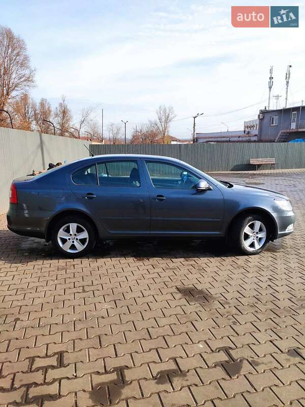 Лифтбек Skoda Octavia 2011 в Кривом Роге