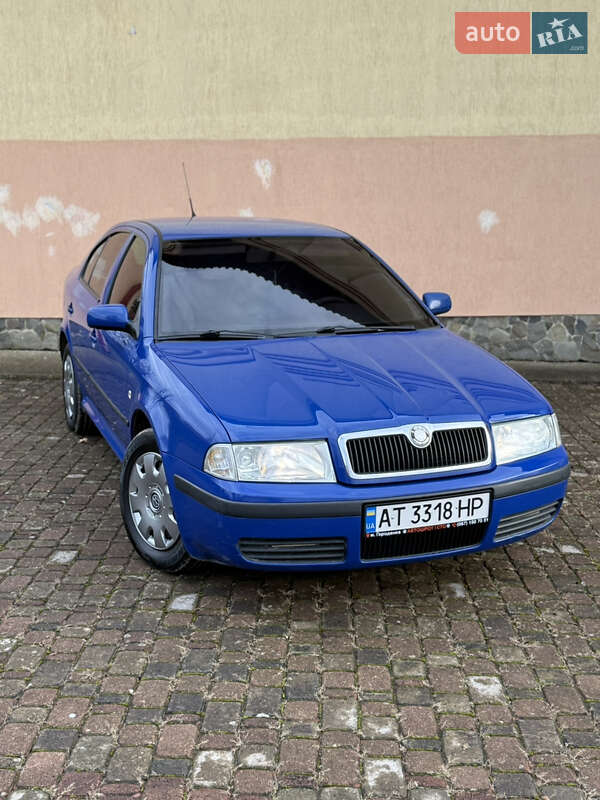 Лифтбек Skoda Octavia 2004 в Городенке