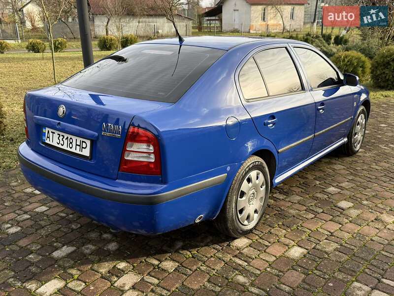 Лифтбек Skoda Octavia 2004 в Городенке