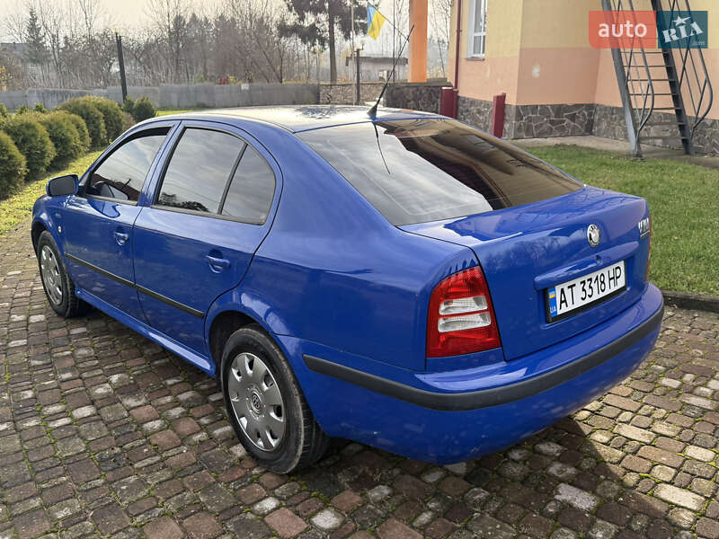 Лифтбек Skoda Octavia 2004 в Городенке