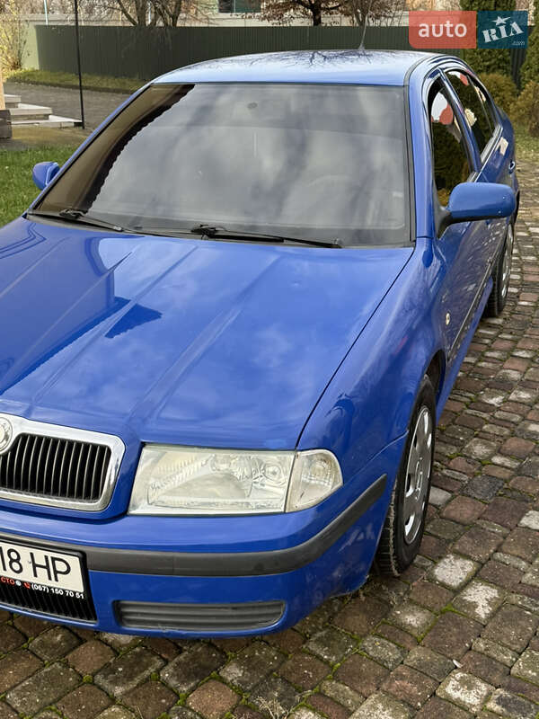 Лифтбек Skoda Octavia 2004 в Городенке