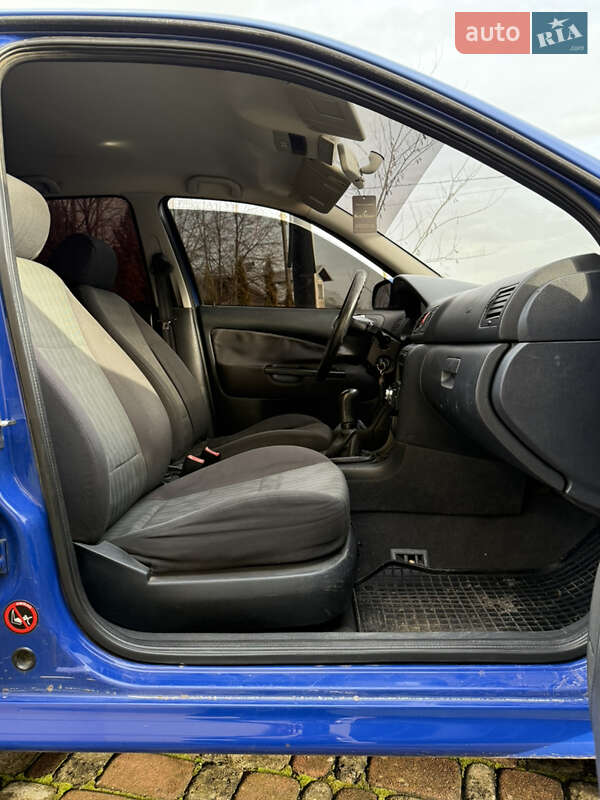 Лифтбек Skoda Octavia 2004 в Городенке