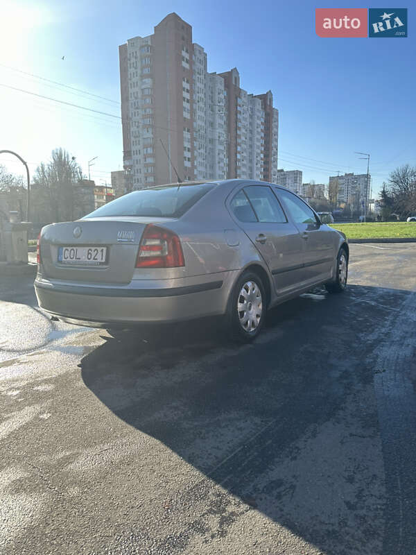 Лифтбек Skoda Octavia 2007 в Киеве