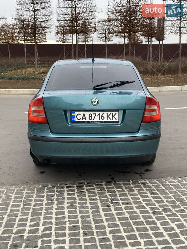 Лифтбек Skoda Octavia 2006 в Умани