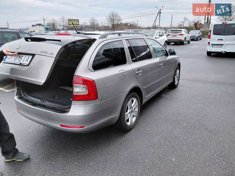 Универсал Skoda Octavia 2012 в Житомире