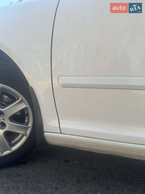 Лифтбек Skoda Octavia 2009 в Киеве