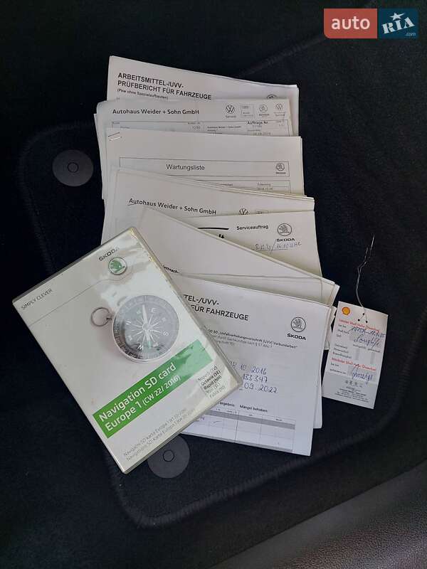 Универсал Skoda Octavia 2016 в Нововолынске