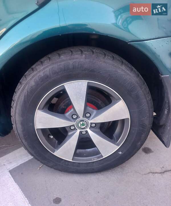 Лифтбек Skoda Octavia 1999 в Киеве