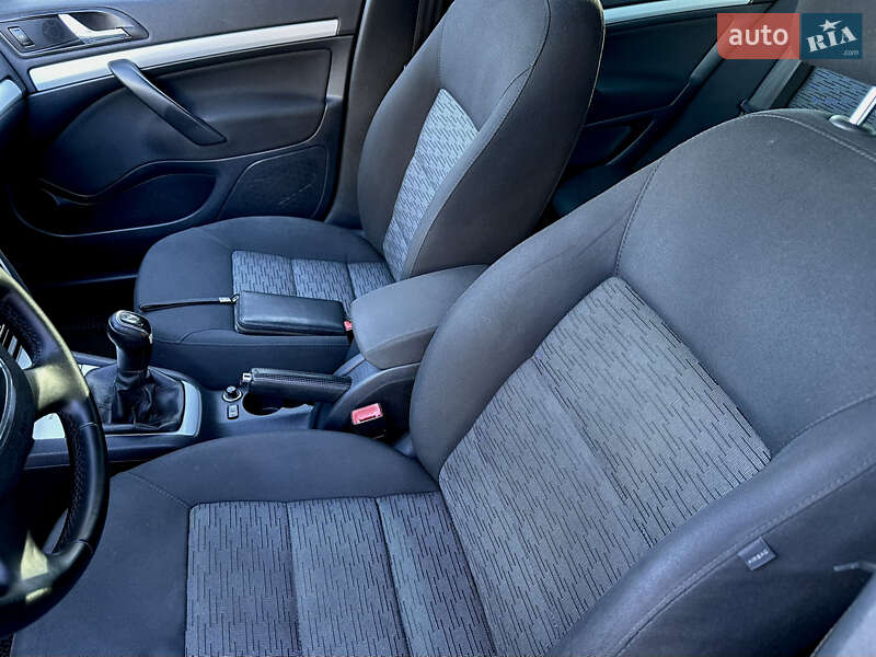 Универсал Skoda Octavia 2011 в Львове фото 26 Универсал Skoda Octavia 2011 в Львове