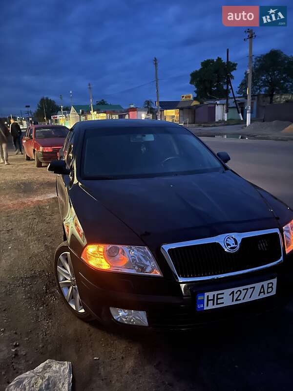 Лифтбек Skoda Octavia 2006 в Вознесенске