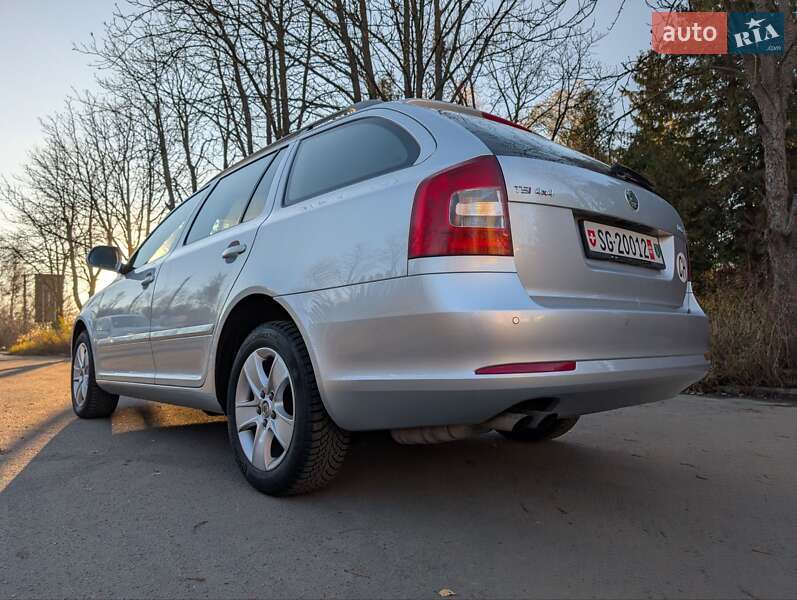 Универсал Skoda Octavia 2010 в Луцке
