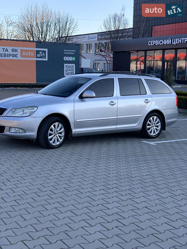 Універсал Skoda Octavia 2010 в Вінниці