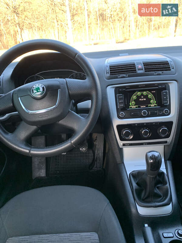 Універсал Skoda Octavia 2010 в Вінниці
