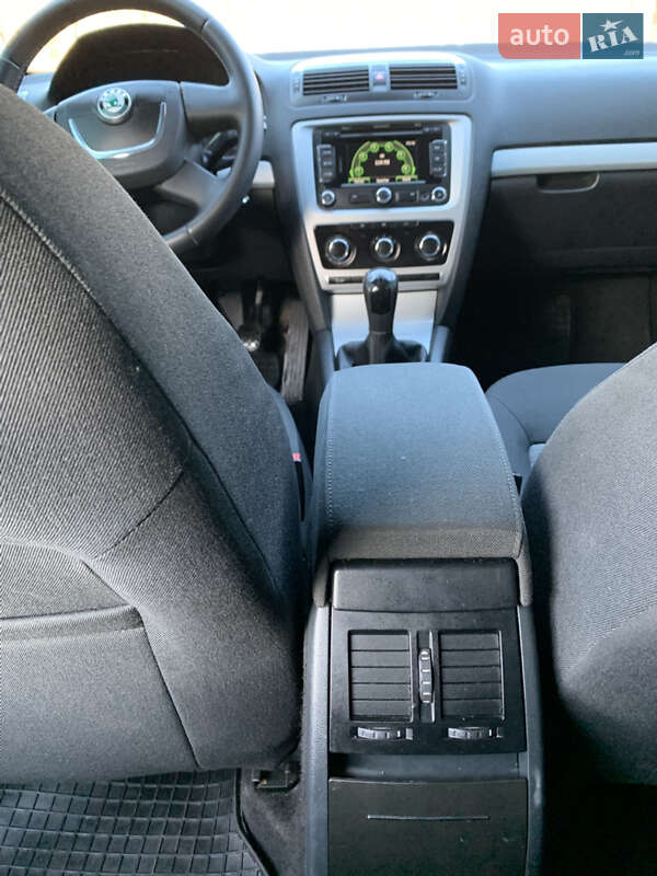 Універсал Skoda Octavia 2010 в Вінниці
