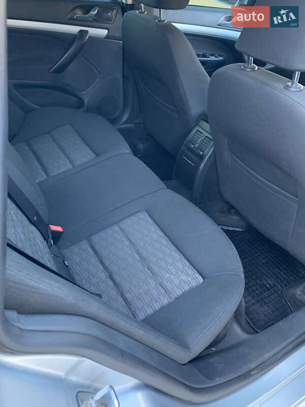 Універсал Skoda Octavia 2010 в Вінниці