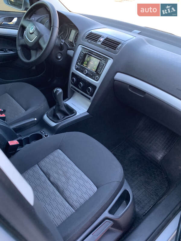 Універсал Skoda Octavia 2010 в Вінниці
