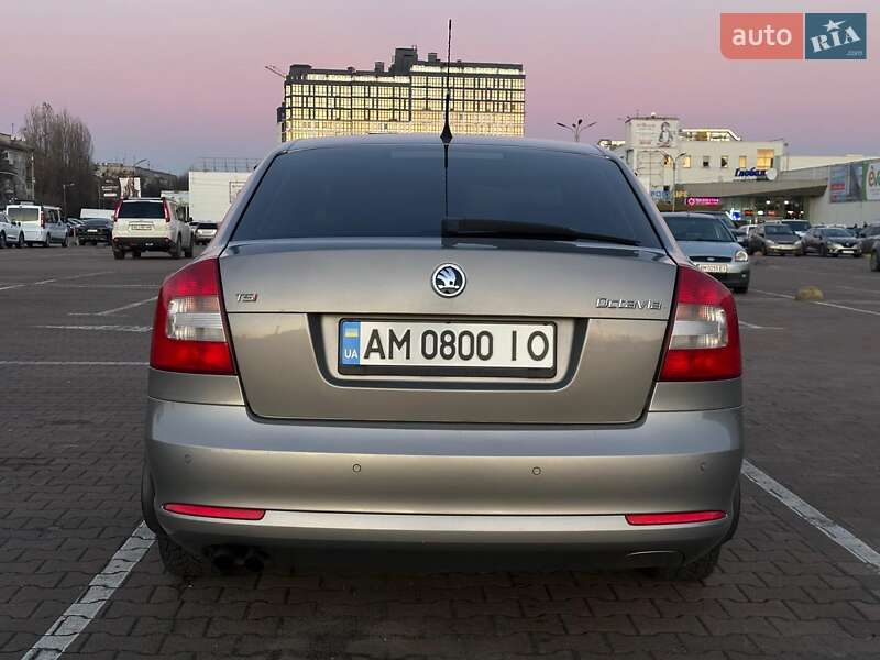 Лифтбек Skoda Octavia 2009 в Житомире