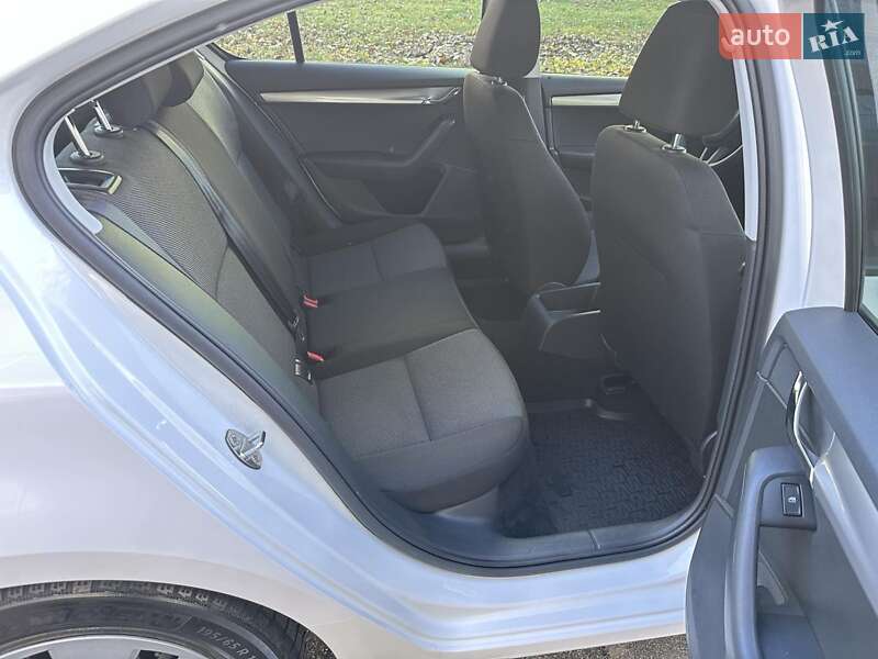 Лифтбек Skoda Octavia 2016 в Киеве