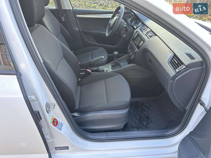 Лифтбек Skoda Octavia 2016 в Киеве