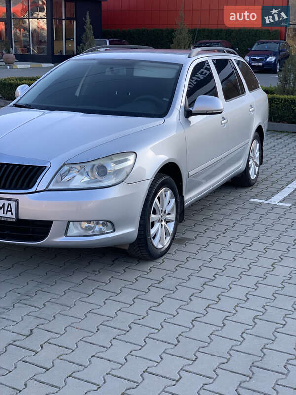 Універсал Skoda Octavia 2010 в Вінниці