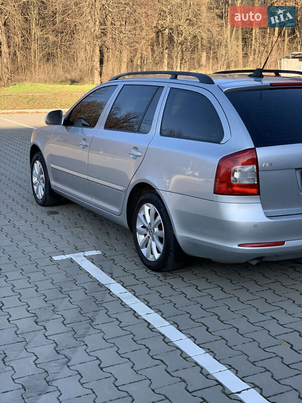 Універсал Skoda Octavia 2010 в Вінниці