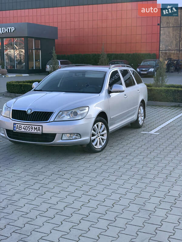 Універсал Skoda Octavia 2010 в Вінниці